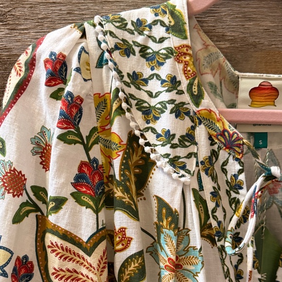 Farm Rio Botanical Off White Long Sleeve Romper Size Small NWT - Picture 4 of 16